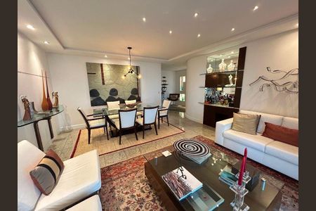 Apartamento à venda com 4 quartos, 161m² em Icaraí, Niterói