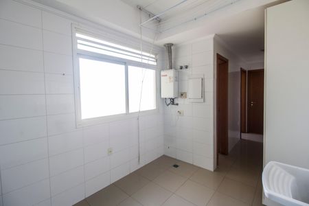 Apartamento para alugar com 201m², 3 quartos e 3 vagasÁrea de Serviço