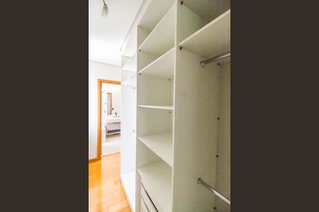 Apartamento para alugar com 201m², 3 quartos e 3 vagasCloset da suíte