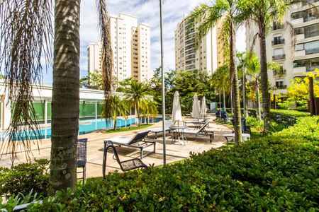 Apartamento para alugar com 201m², 3 quartos e 3 vagasPiscina