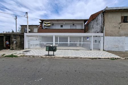 Casa de condomínio para alugar com 70m², 2 quartos e 1 vaga Casa de condomínio para alugar com 70m², 2 quartos e 1 vagaFachada