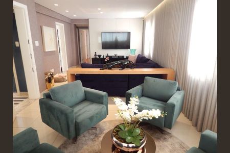 Apartamento à venda com 4 quartos, 150m² em Buritis, Belo Horizonte