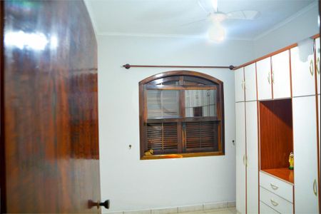 Casa à venda com 2 quartos, 138m² em Vila Ivone, São Paulo