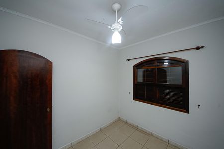 Quarto 2 de casa à venda com 2 quartos, 138m² em Vila Ivone, São Paulo