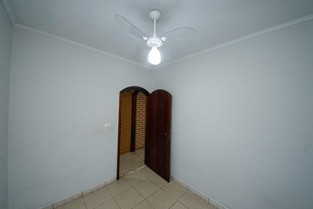 Casa à venda com 138m², 2 quartos e 2 vagas Casa à venda com 138m², 2 quartos e 2 vagasQuarto 2