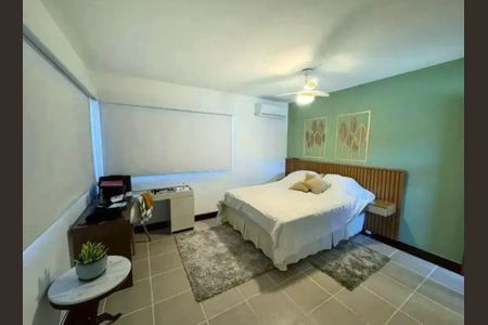 Casa à venda com 2 quartos, 160m² em Itaipu, Niterói