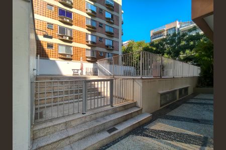 Apartamento à venda com 151m², 3 quartos e 2 vagasÁrea comum - Piscina