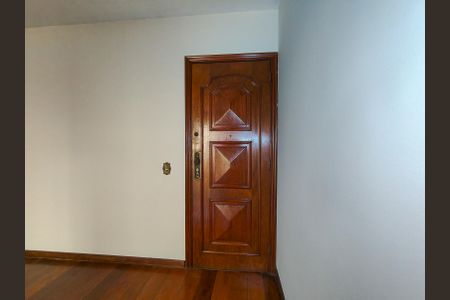 Apartamento à venda com 151m², 3 quartos e 2 vagasEntrada