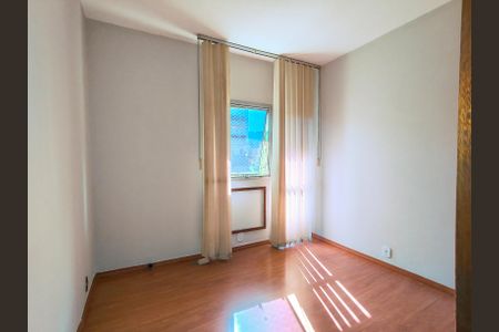 Apartamento à venda com 151m², 3 quartos e 2 vagasQuarto 1