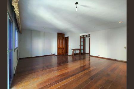 Apartamento à venda com 151m², 3 quartos e 2 vagasSala