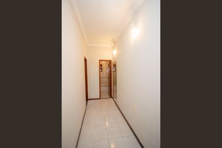 Casa à venda com 220m², 5 quartos e 3 vagasCloset da suíte