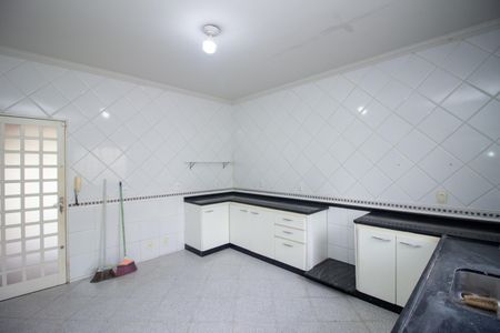 Casa à venda com 220m², 5 quartos e 3 vagasCopa/Cozinha
