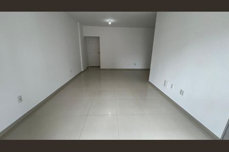 Apartamento à venda com 3 quartos, 169m² em Icaraí, Niterói