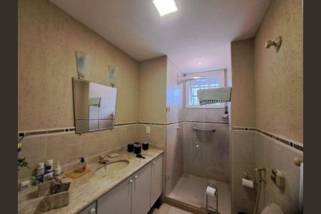 Casa à venda com 3 quartos, 200m² em Itaipu, Niterói