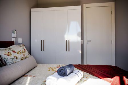 Apartamento à venda com 2 quartos, 43m² em Santo Cristo, Rio de Janeiro