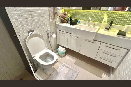 Apartamento à venda com 2 quartos, 70m² em Leblon, Rio de Janeiro