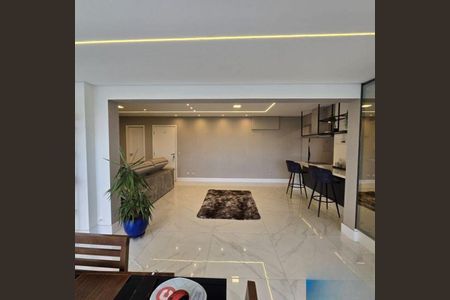 Apartamento à venda com 136m², 3 quartos e 2 vagas