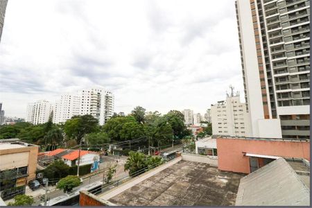 Apartamento à venda com 1 quarto, 26m² em Santo Amaro, São Paulo