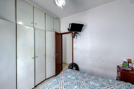 Casa à venda com 274m², 3 quartos e 2 vagasQuarto 2