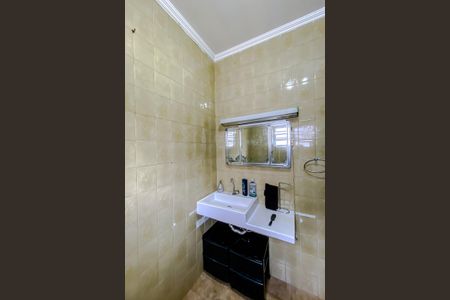 Casa à venda com 274m², 3 quartos e 2 vagasBanheiro