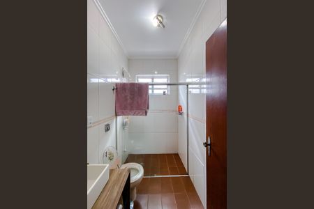 Casa à venda com 274m², 3 quartos e 2 vagasBanheiro