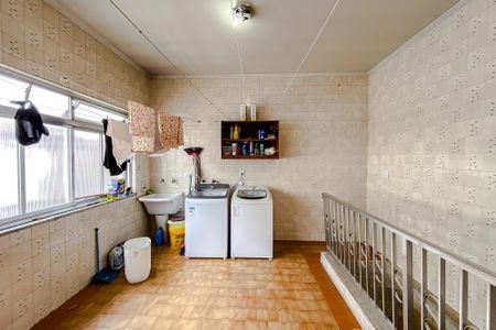 Casa à venda com 274m², 3 quartos e 2 vagasÁrea de Serviço