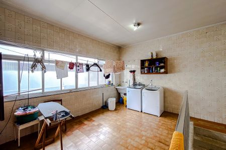 Casa à venda com 274m², 3 quartos e 2 vagasÁrea de Serviço