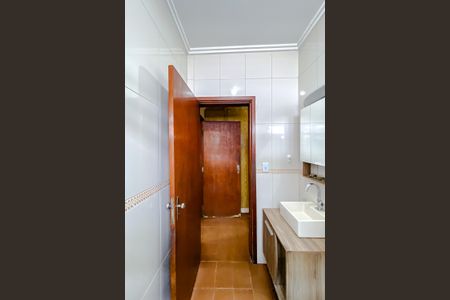 Casa à venda com 274m², 3 quartos e 2 vagasBanheiro