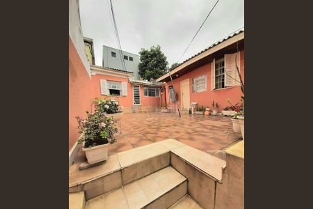 Casa à venda com 3 quartos, 223m² em Vila São José, São Paulo