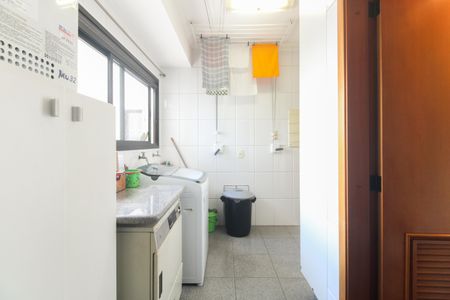 Apartamento à venda com 134m², 3 quartos e 3 vagasÁrea de Serviço 