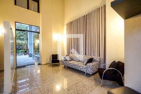 Apartamento à venda com 134m², 3 quartos e 3 vagasCondomínio - Hall 