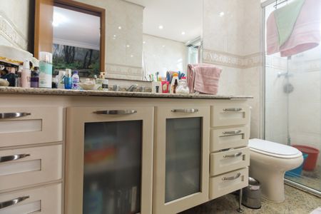 Apartamento à venda com 134m², 3 quartos e 3 vagasBanheiro Suíte 1