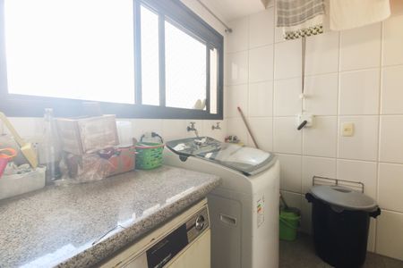 Apartamento à venda com 134m², 3 quartos e 3 vagasÁrea de Serviço 