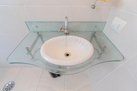 Banheiro de apartamento à venda com 1 quarto, 38m² em Bela Vista, São Paulo