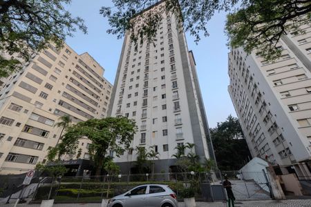 Apartamento à venda com 38m², 1 quarto e 1 vaga Apartamento à venda com 38m², 1 quarto e 1 vagaFachada