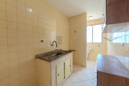 Apartamento à venda com 38m², 1 quarto e 1 vaga Apartamento à venda com 38m², 1 quarto e 1 vagaCozinha e Área de Serviço