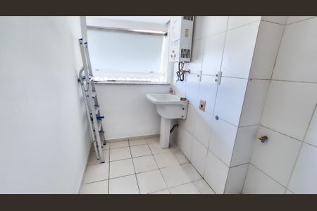 Apartamento para alugar com 64m², 2 quartos e 1 vagaCozinha e Área de Serviço