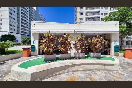 Apartamento para alugar com 64m², 2 quartos e 1 vagaÁrea comum