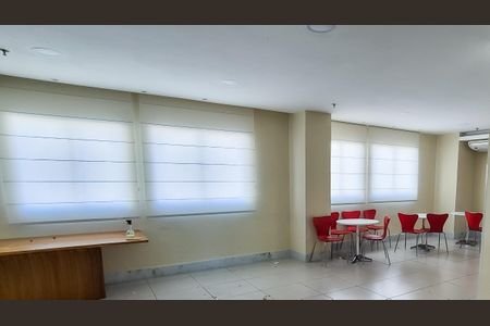 Apartamento para alugar com 64m², 2 quartos e 1 vagaÁrea comum - salão de festas