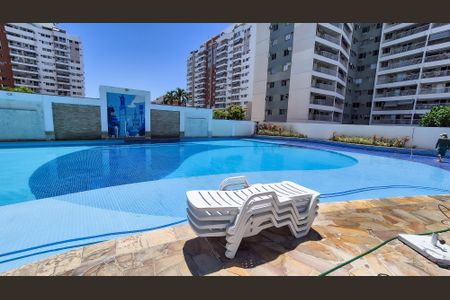 Apartamento para alugar com 64m², 2 quartos e 1 vagaÁrea comum - Piscina