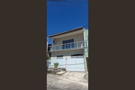 Casa de condomínio à venda com 140m², 2 quartos e 1 vaga Casa de condomínio à venda com 140m², 2 quartos e 1 vagaFachada