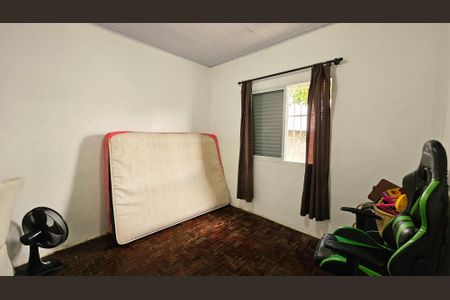 Casa à venda com 273m², 3 quartos e 2 vagasQuarto 2