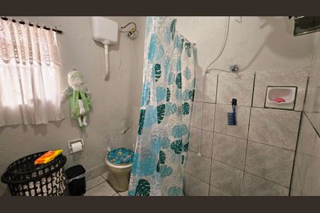 Casa à venda com 273m², 3 quartos e 2 vagasBanheiro