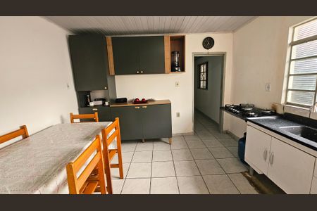 Casa à venda com 273m², 3 quartos e 2 vagasEdícula