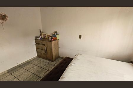 Casa à venda com 273m², 3 quartos e 2 vagasQuarto 1