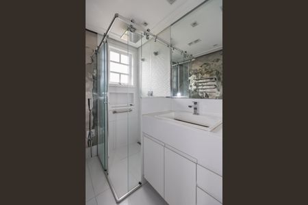 Casa de condomínio à venda com 500m², 3 quartos e 4 vagasBanheiro 2 da Suíte 1