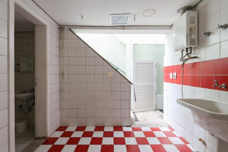 Casa de condomínio à venda com 500m², 3 quartos e 4 vagasÁrea de Serviço