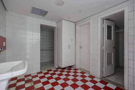 Casa de condomínio à venda com 500m², 3 quartos e 4 vagasÁrea de Serviço