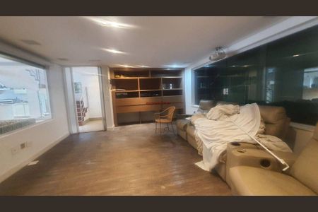 Casa à venda com 4 quartos, 500m² em Morumbi, São Paulo