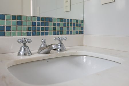 Casa de condomínio à venda com 500m², 3 quartos e 4 vagasBanheiro da Suíte 2